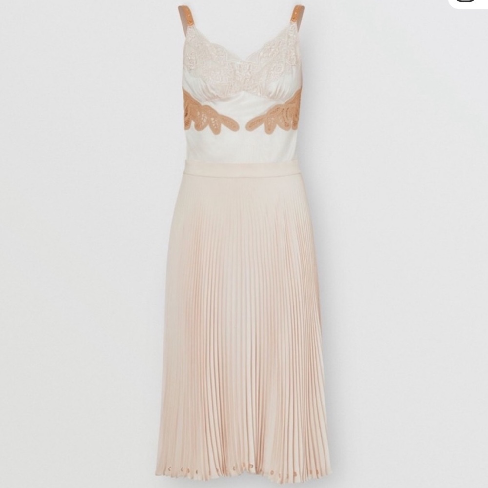 NWOT Burberry Leather Lace Sesame Cream Beige Pleated Dress UK 10 US 8 or 6
